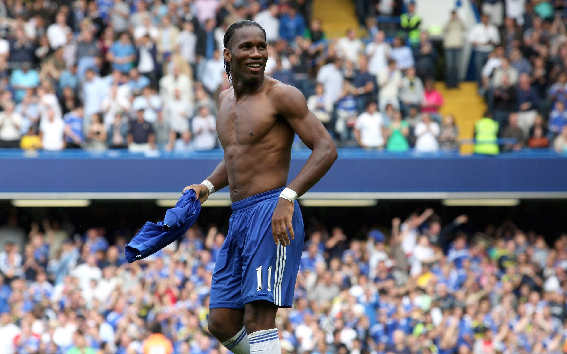 全国轮滑马拉松挑战赛在青岛举行，轮滑马拉松全程录像